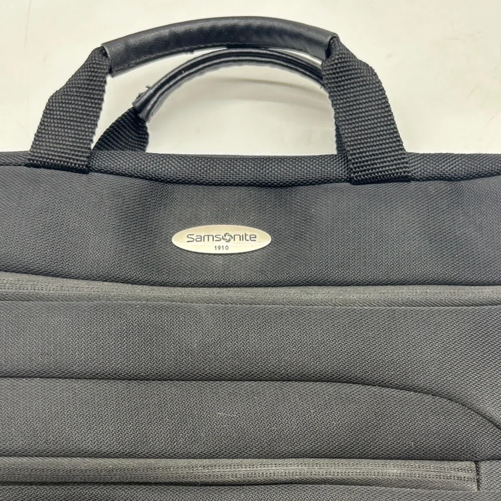 Samsonite Black Laptop Bag for Men TOT8807